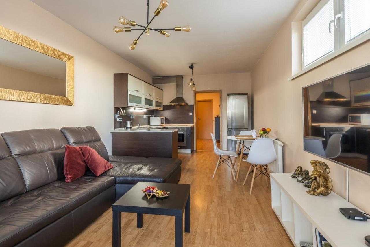 ברטיסלאבה Apartman V Aleji מראה חיצוני תמונה